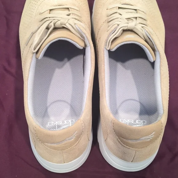 Dansko Alissa Gold Print Leather Sneakers Women's size 42 Euro (11.5-12 US)